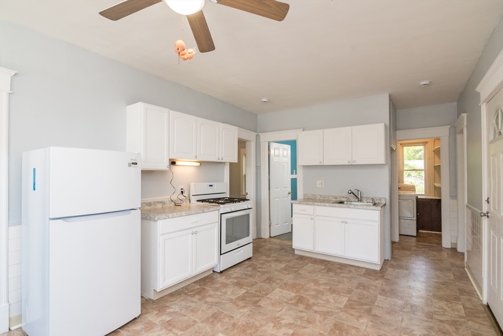 208 Prospect Street, Unit 2 Chicopee, MA 01013 - Photo 2 of 16