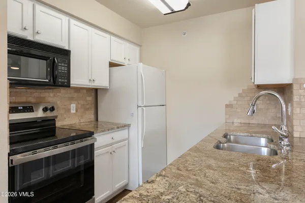 $449,000 | 127 Jules Drive, Unit H202, Gypsum, CO 81637