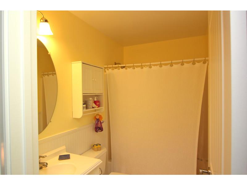 792 Curtis Corner Road South Kingstown, RI 02879 - Photo 21 of 23 Bathroom.