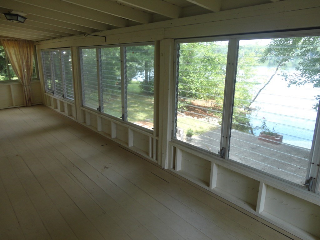 41 Oakhurst Road, Unit 41 Hopkinton, MA 01748 - Photo 10 of 13 a view of a room with window and wooden floor