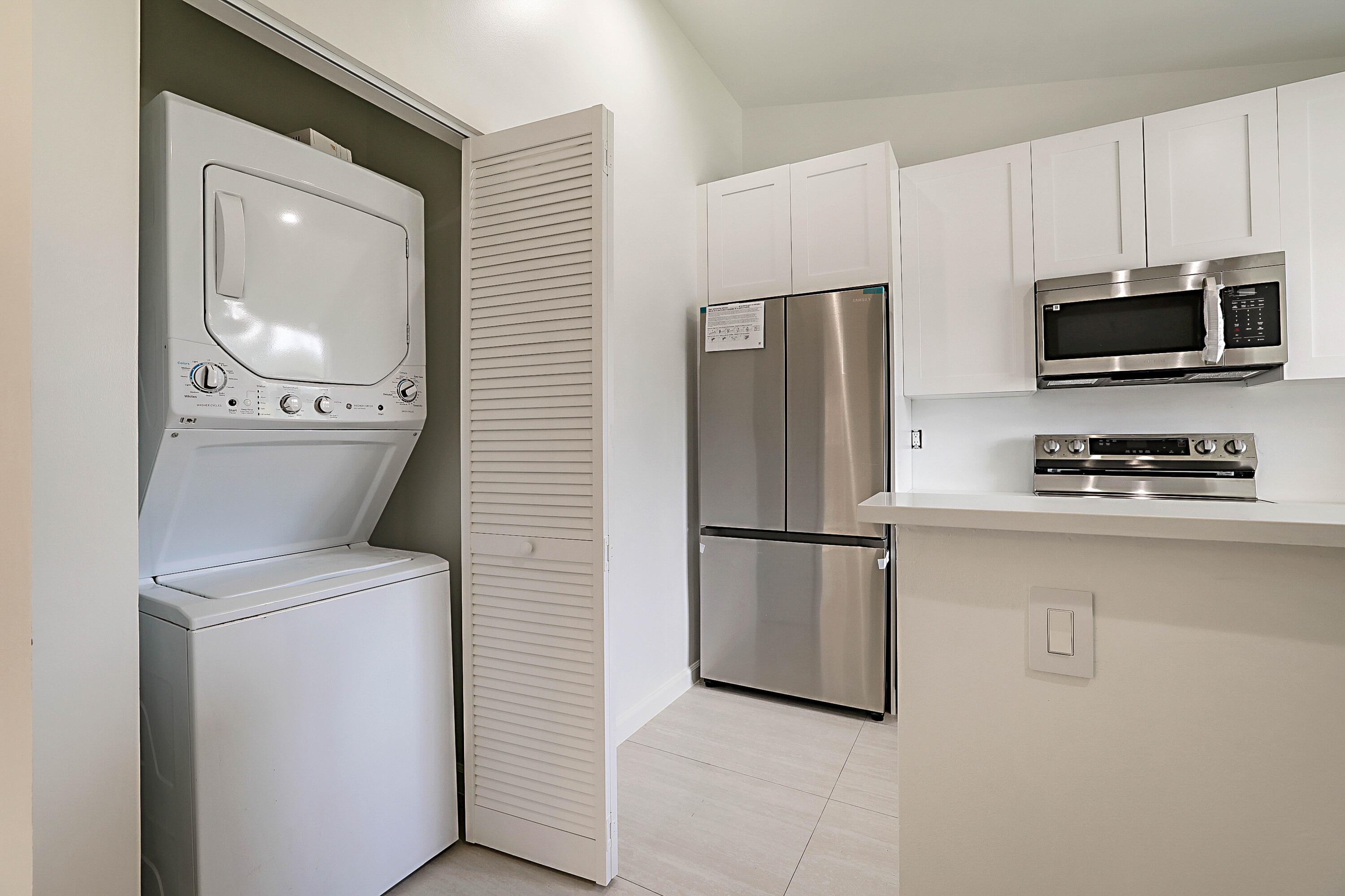 320 Northeast 42nd Street Boca Raton, FL 33431 - Photo 15 of 38 300 NE 42nd St -15