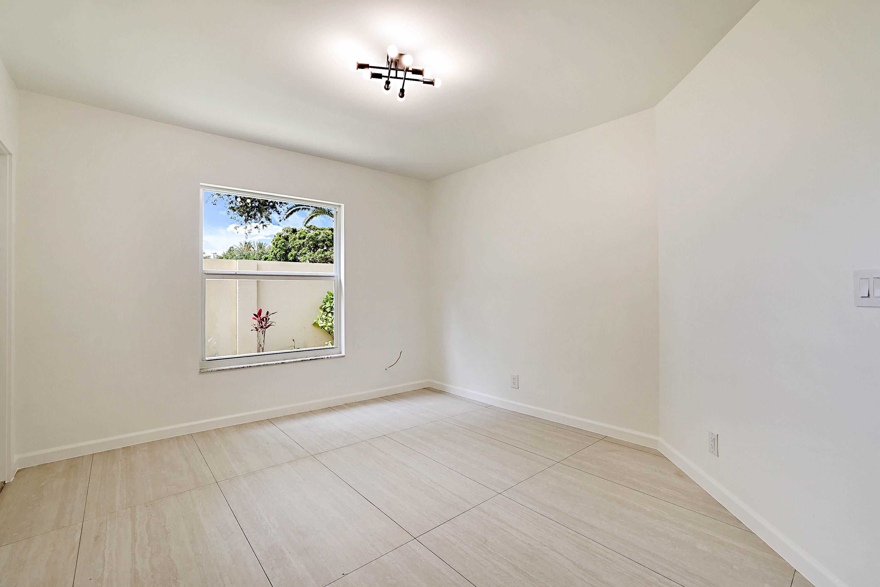 320 Northeast 42nd Street Boca Raton, FL 33431 - Photo 16 of 38 300 NE 42nd St -16