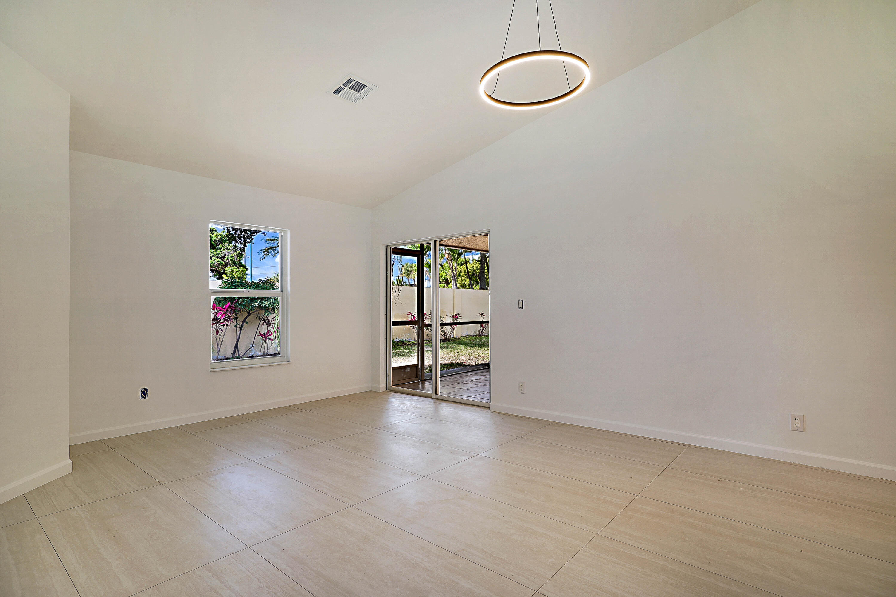 320 Northeast 42nd Street Boca Raton, FL 33431 - Photo 2 of 38 300 NE 42nd St -2