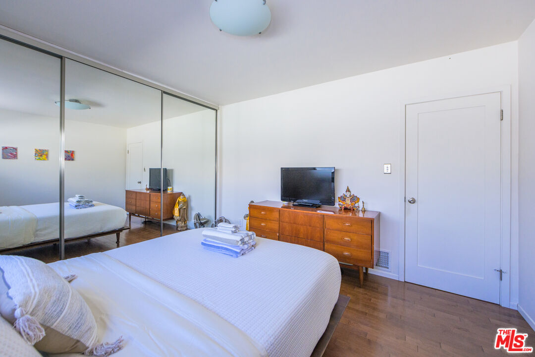 241 Rees Street Los Angeles, CA 90293 - Photo 37 of 47 Gallery Image 37