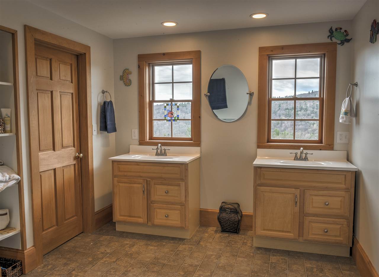 711 Hurricane Road Keene, NH 03431 - Photo 28 of 40