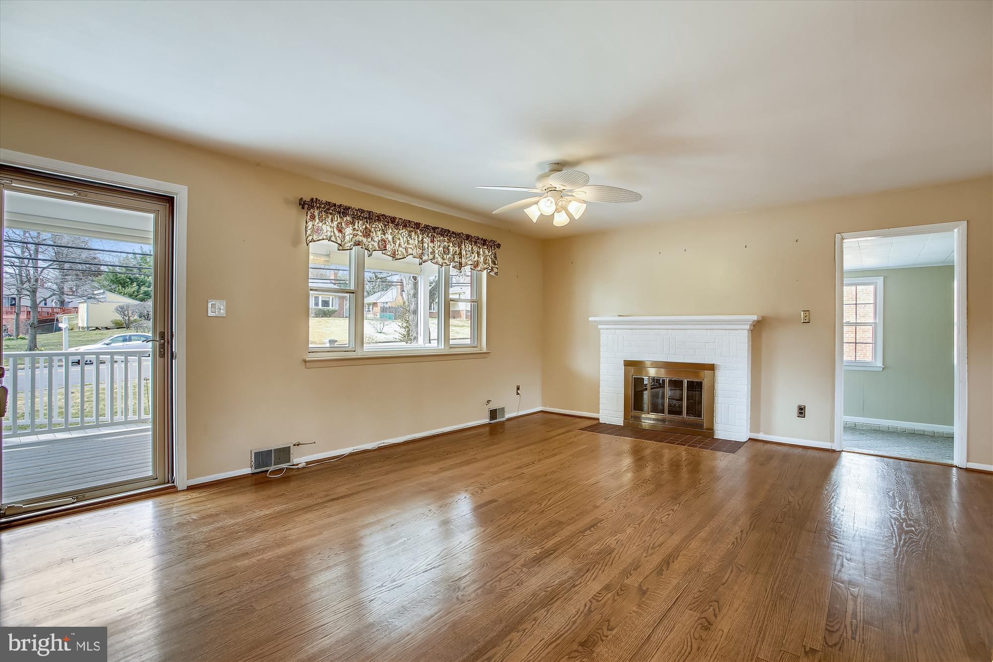 5226 Ferndale Street Springfield, VA 22151 - Photo 11 of 41