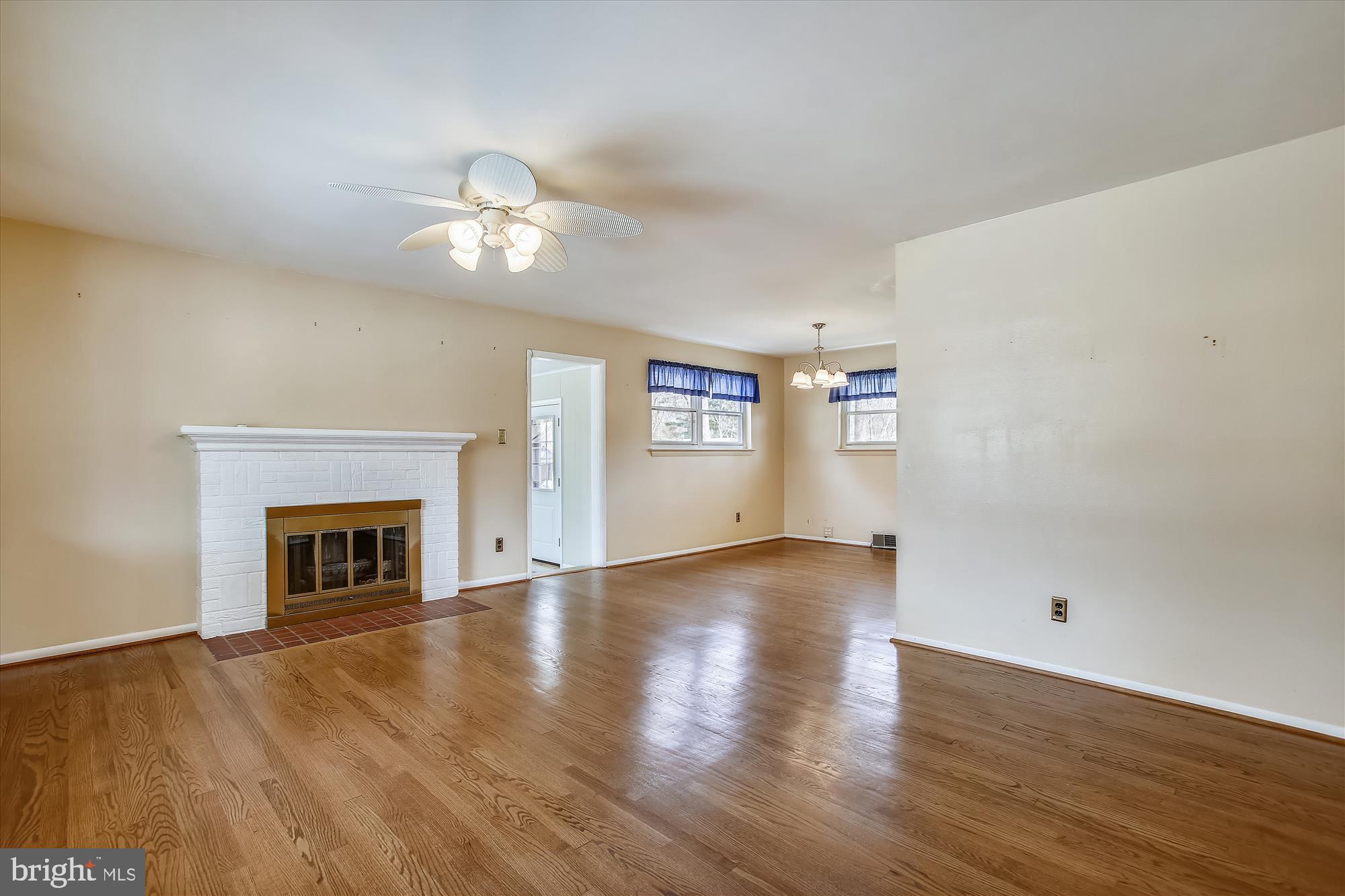 5226 Ferndale Street Springfield, VA 22151 - Photo 10 of 41