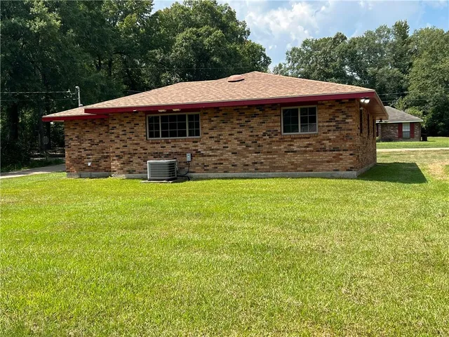 $155,000 | 1430 Ave J, Bogalusa, LA 70427