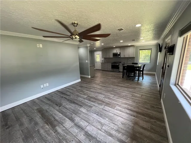 $155,000 | 1430 Ave J, Bogalusa, LA 70427