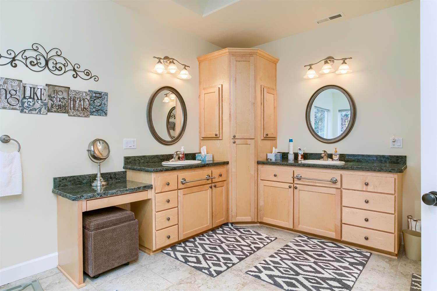 446 Riverbanks Road Grants Pass, OR 97527 - Photo 22 of 34 Additional Photo