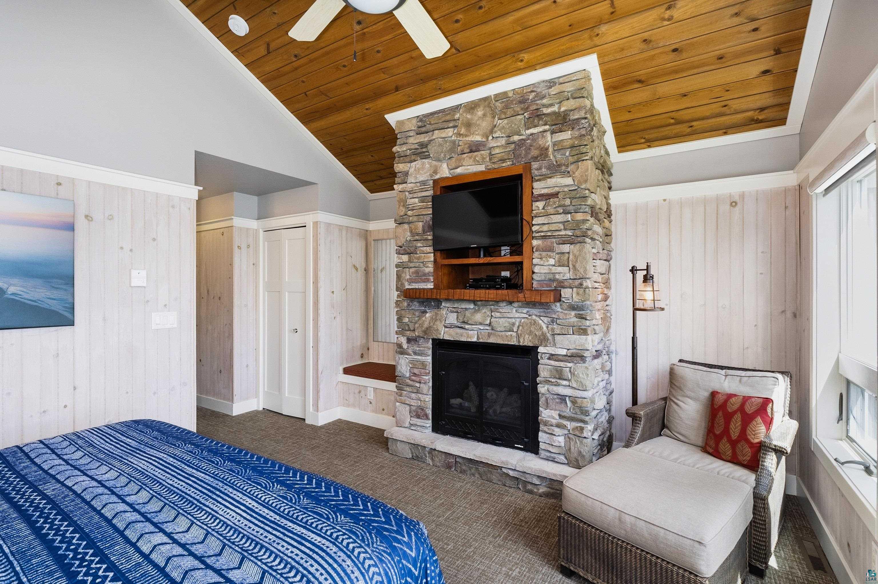 596 Larsmont Way, Unit 310 Two Harbors, MN 55616 - Photo 51 of 60