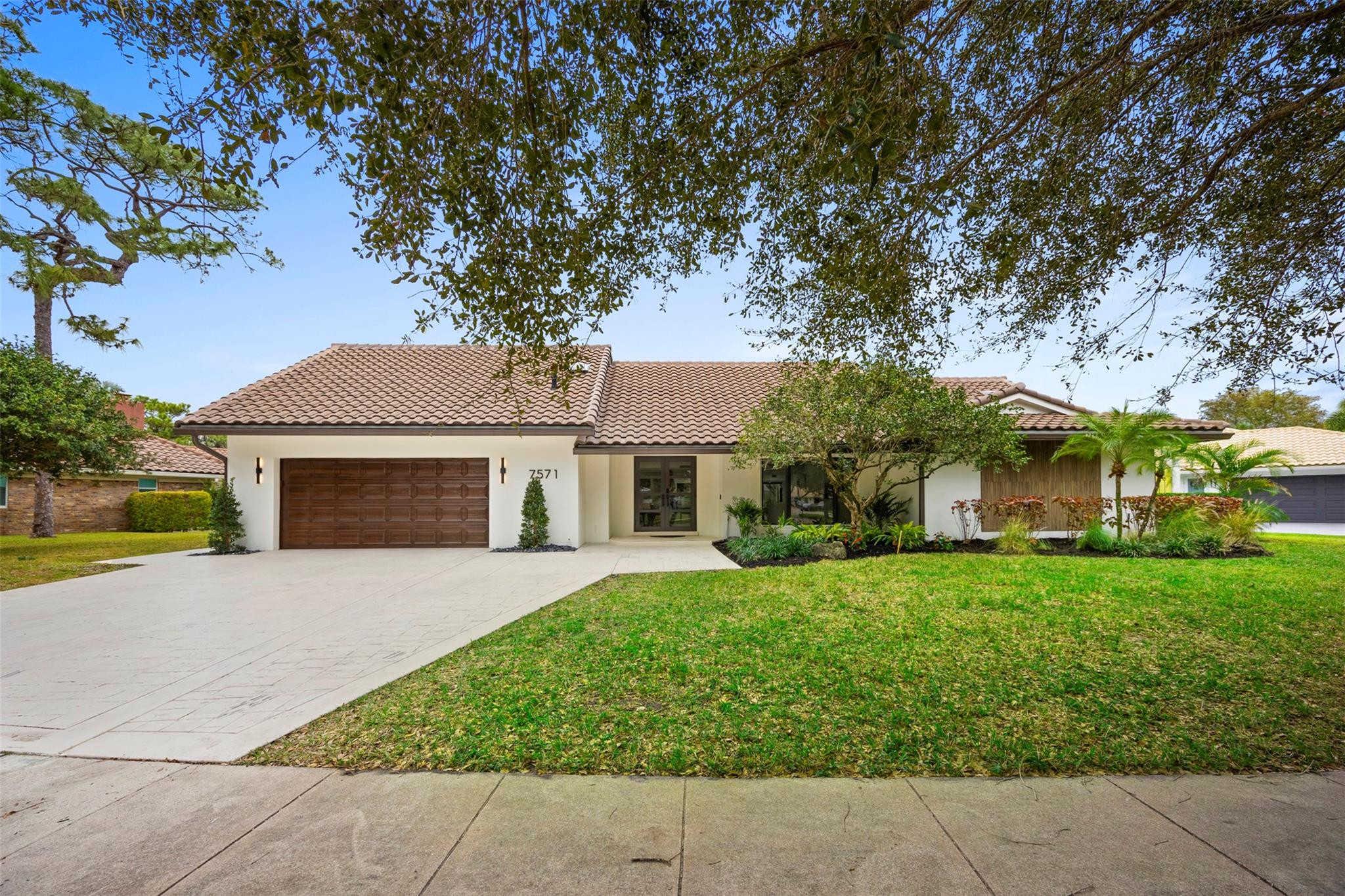 7571 Estrella Circle Boca Raton, FL 33433 - Photo 68 of 79 Front Exposure