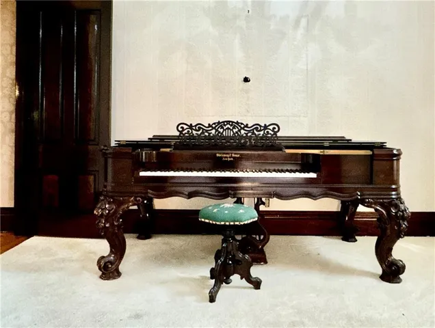 $399,000 | 313 East Butler Street, Mercer, PA 16137