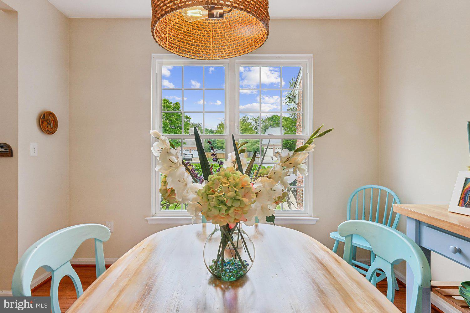 3707 Turn Back Trail Triangle, VA 22172 - Photo 8 of 55 Dining Room