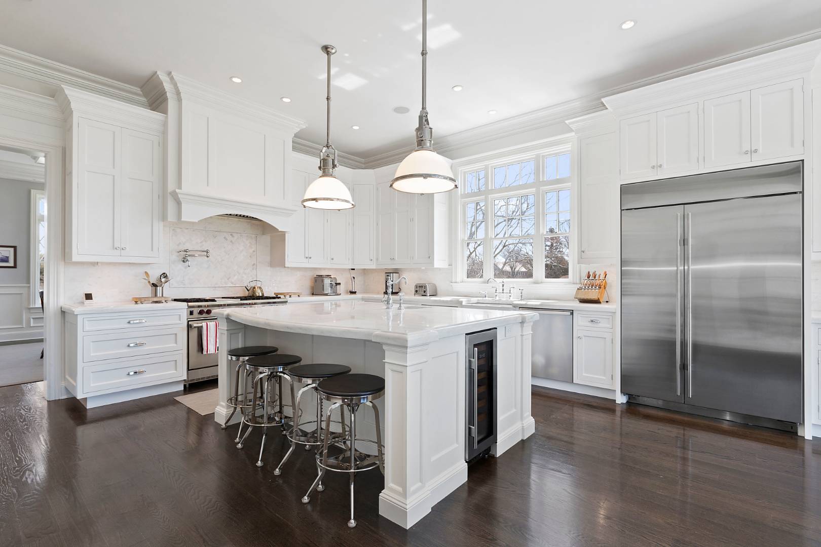 27 Jones Road East Hampton, NY 11937 - Photo 12 of 23