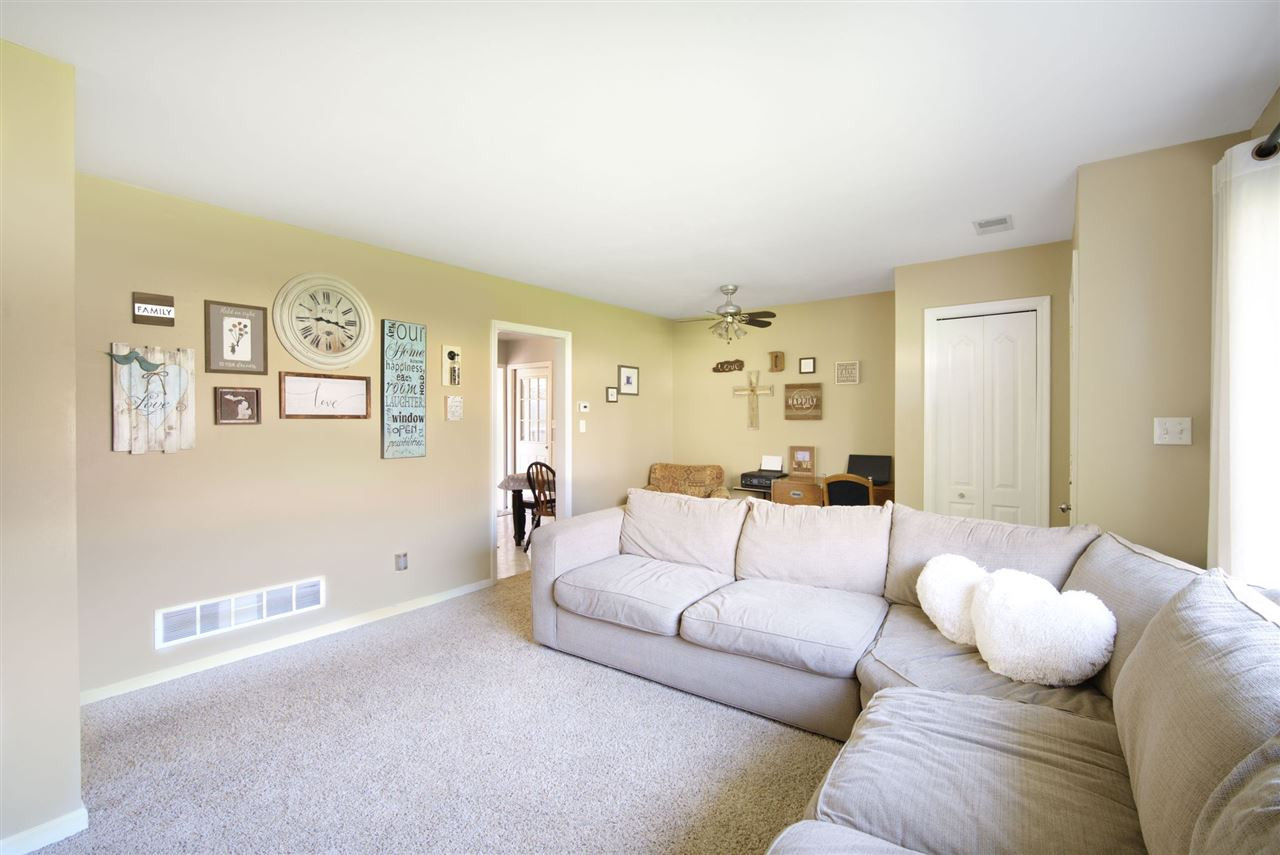 3517 Harding Road Jackson, MI 49203 - Photo 3 of 24 Photo 4