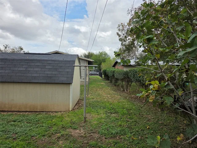 $195,000 | 503 Mariposa Lane, Taylor, TX 76574