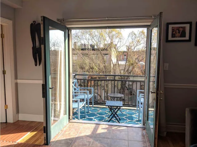 $1,035,000 | 87 Jackson Street, Unit 5C, Hoboken, NJ 07030