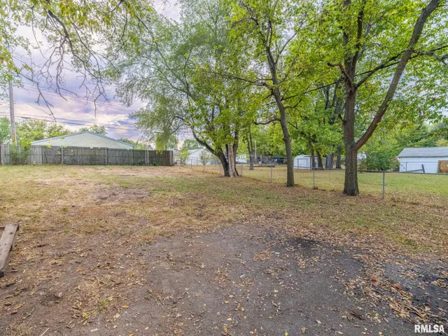 $35,000 | 1424 Henry Street, Pekin, IL 61554