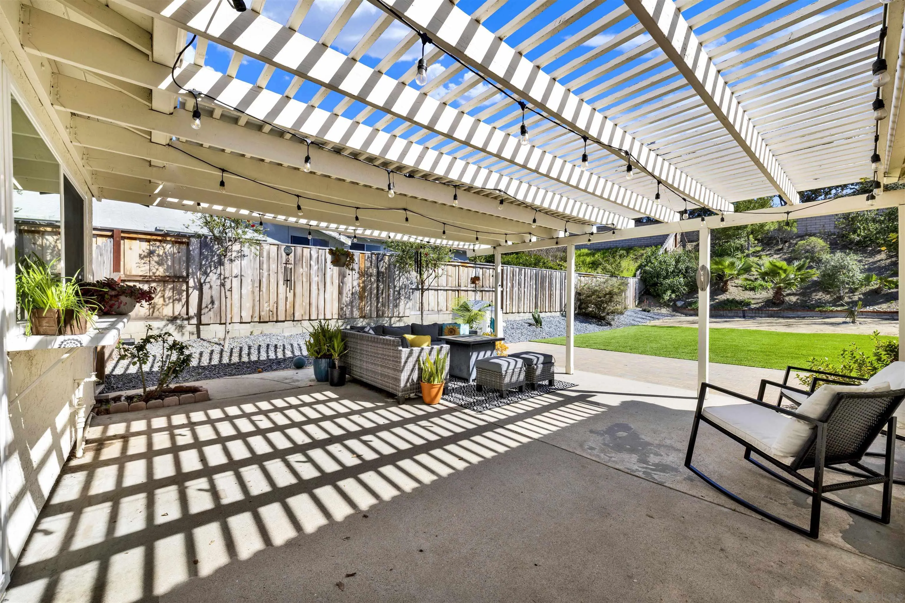 12435 Old Pomerado Road Poway, CA 92064 - Photo 23 of 53 a view of a chairs and tables in the patio
