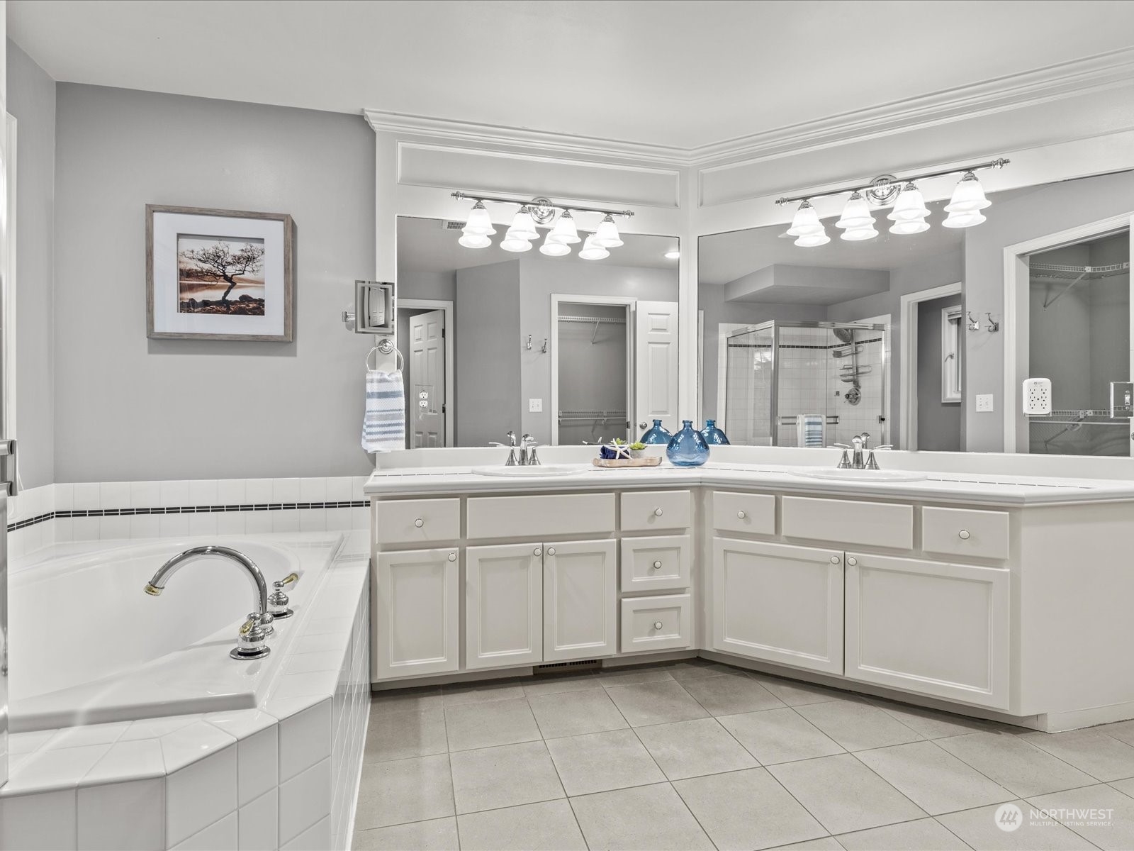 2901 214th Street Southeast Bothell, WA 98021 - Photo 10 of 40