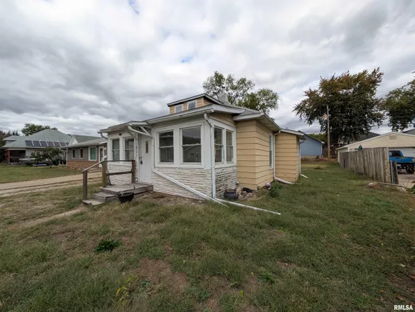 $79,900 | 1407 Martha Street, Pekin, IL 61554