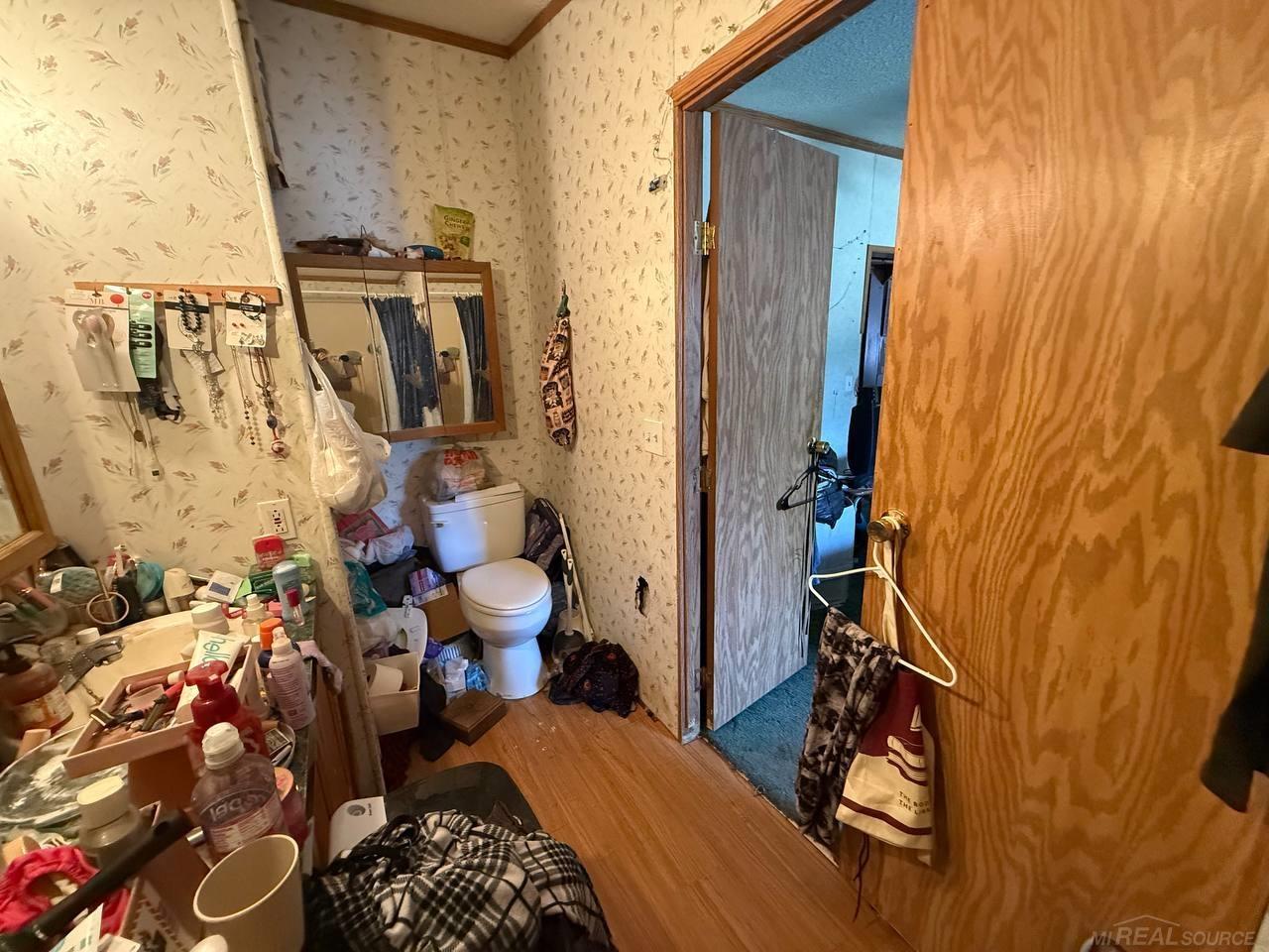 397 South Pioneer Road Beulah, MI 49617 - Photo 13 of 18