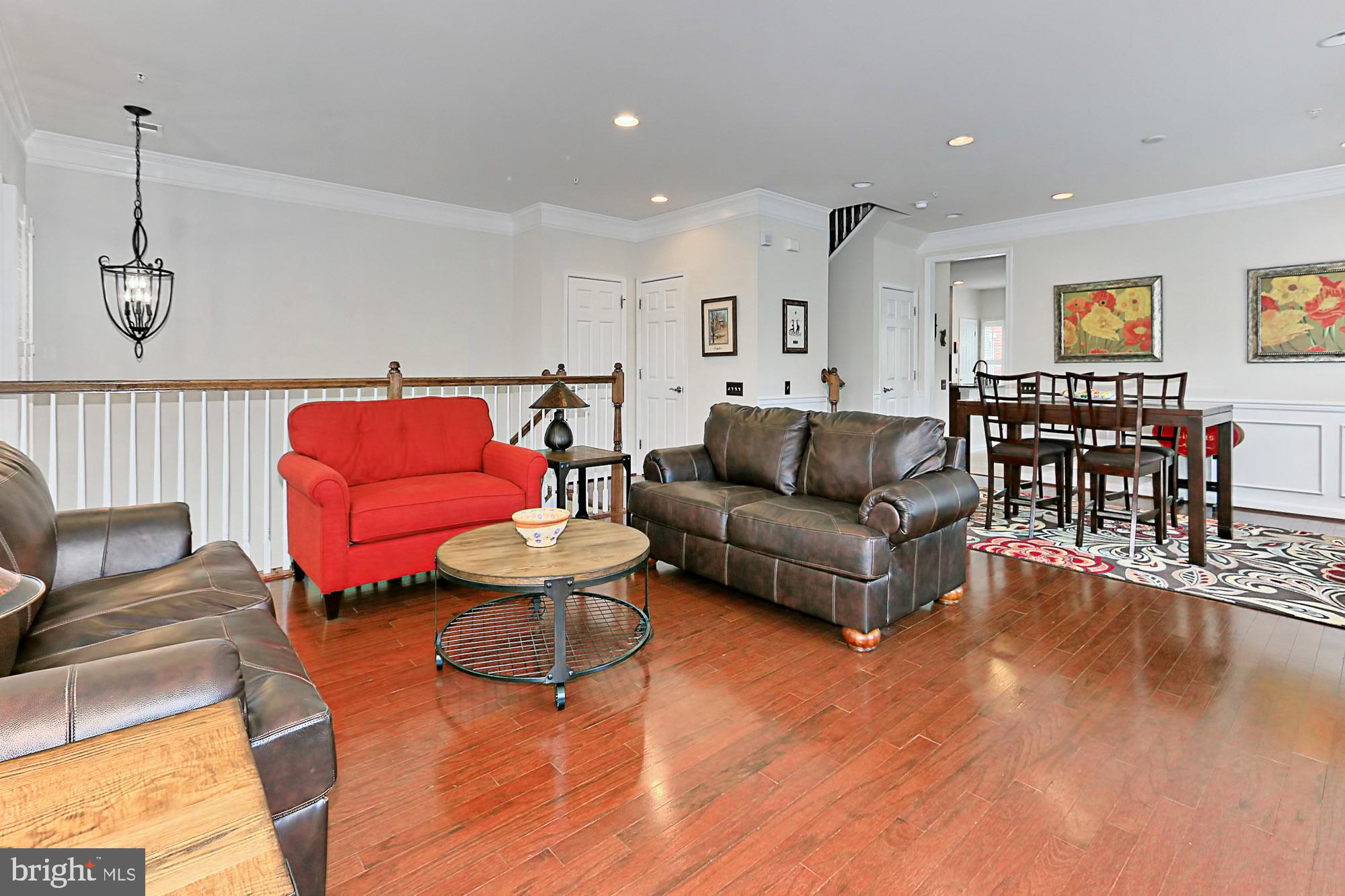 2976 Rittenhouse Circle, Unit 2 Fairfax, VA 22031 - Photo 11 of 42 Living Room/Dining Room