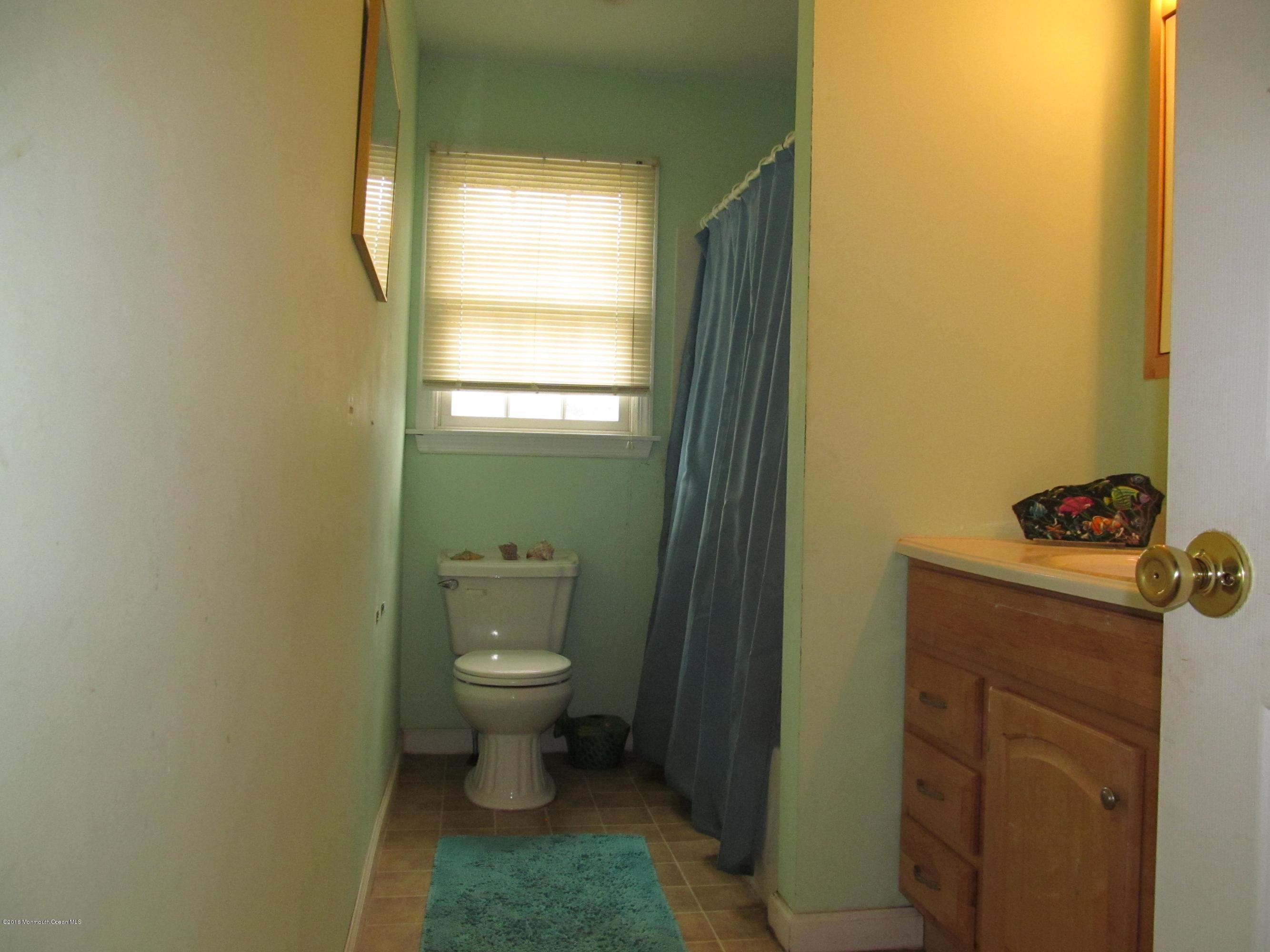 813 Sinclair Road Point Pleasant, NJ 08742 - Photo 23 of 44 IMG_2092