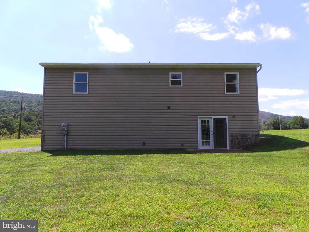 404 Mountain Road Halifax, PA 17032 - Photo 3 of 17