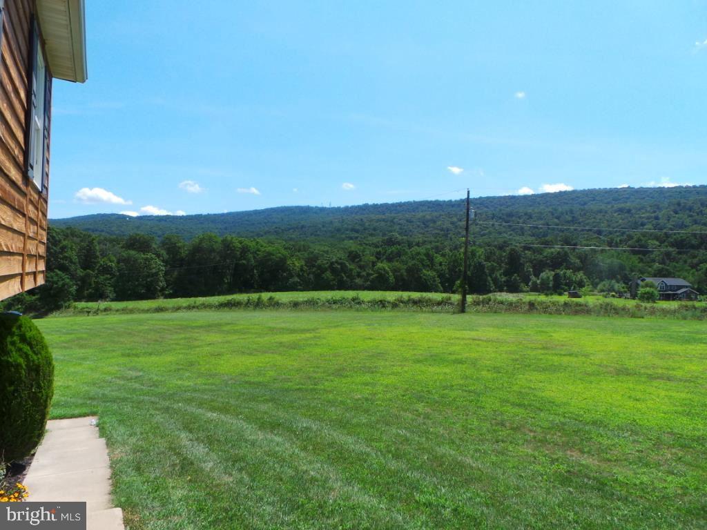404 Mountain Road Halifax, PA 17032 - Photo 4 of 17
