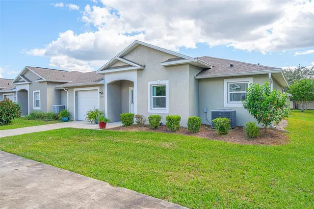 $215,000 | 202 Pine Bluff Avenue, Unit 202, Deland, FL 32724