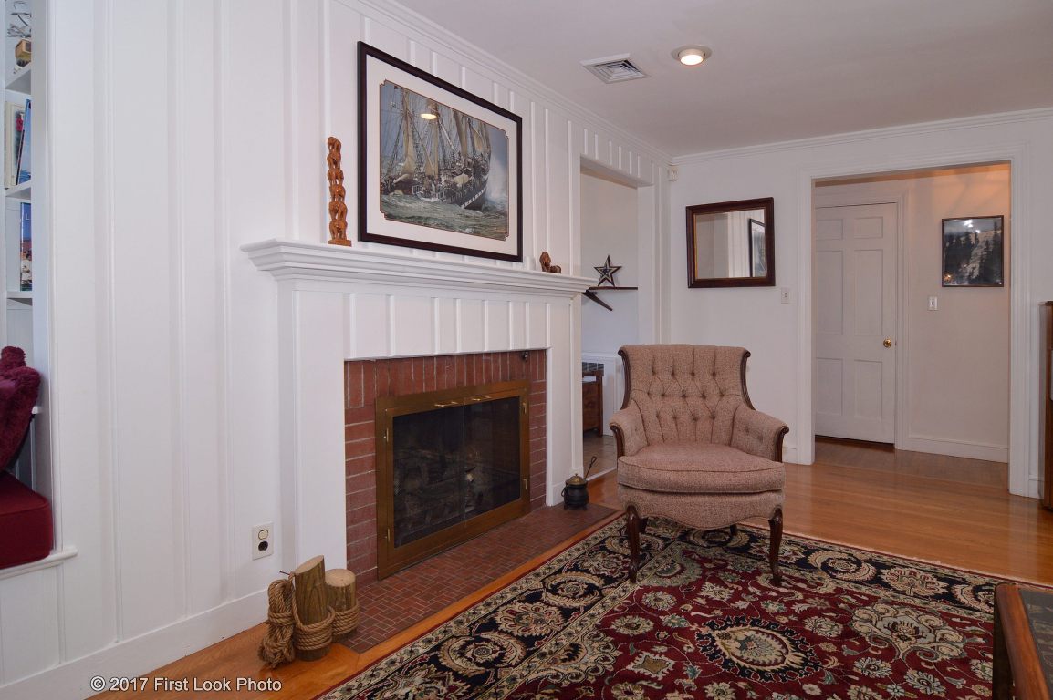 75 Sweetfern Road Warwick, RI 02888 - Photo 3 of 35 Gallery Image 3