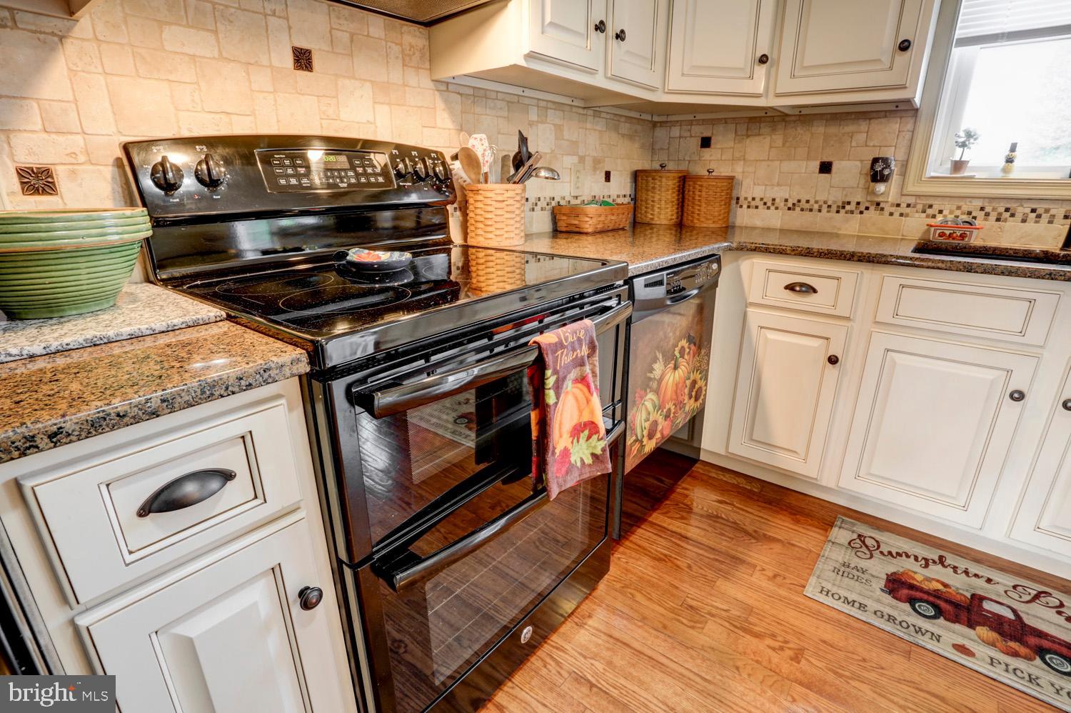 2710 North Reading Road Reinholds, PA 17569 - Photo 11 of 47