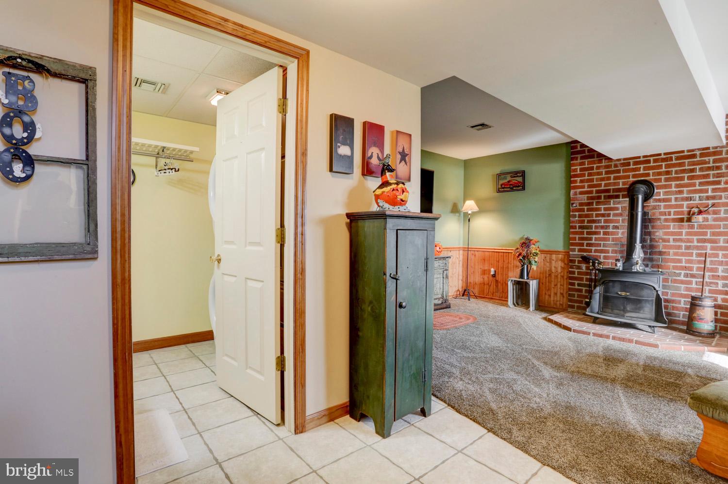 2710 North Reading Road Reinholds, PA 17569 - Photo 31 of 47