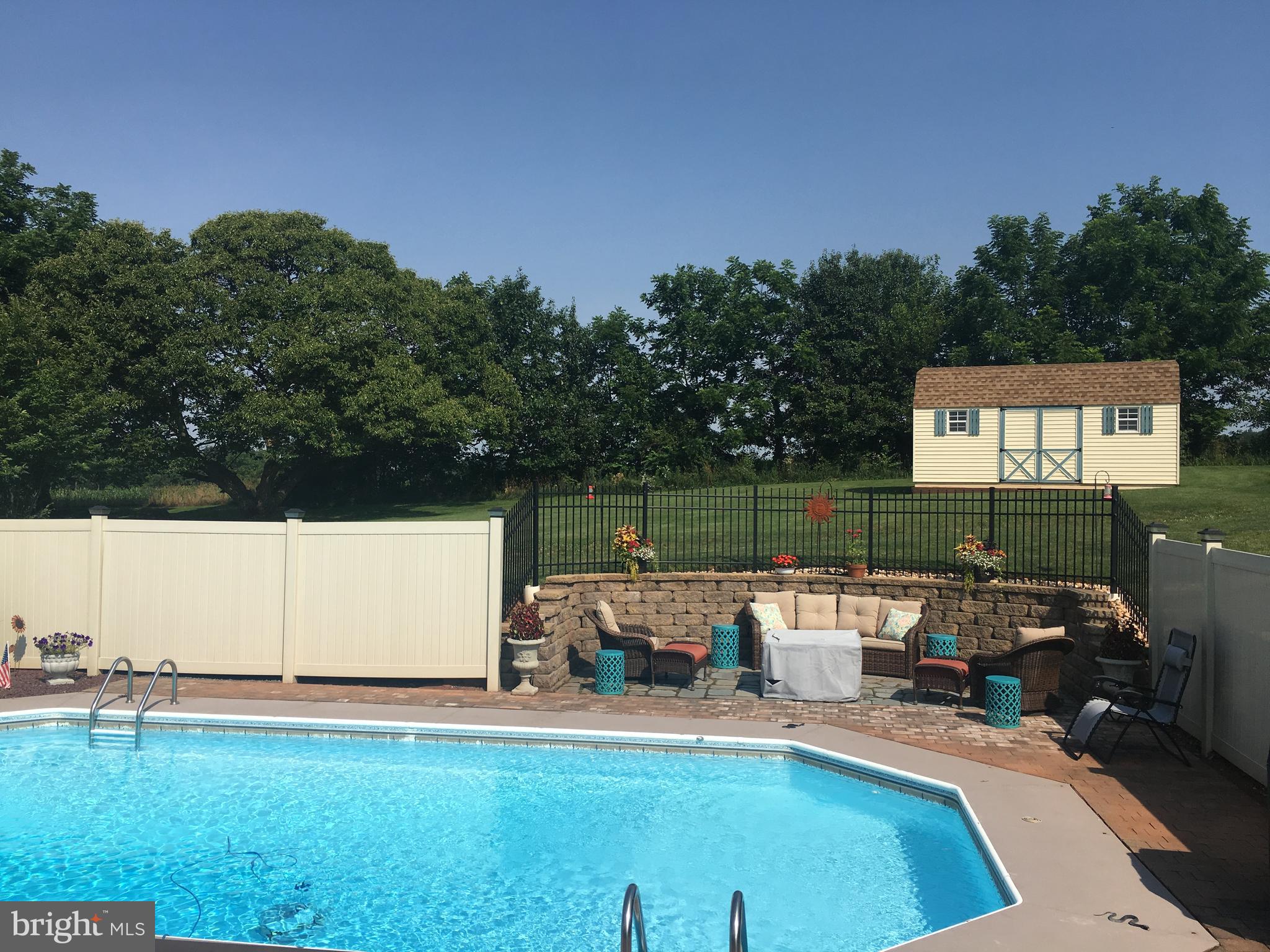 2710 North Reading Road Reinholds, PA 17569 - Photo 37 of 47