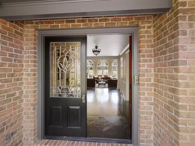 105 West Ruelle Drive Mandeville, LA 70471 - Photo 3 of 33