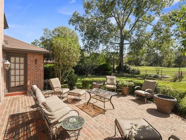 105 West Ruelle Drive Mandeville, LA 70471 - Photo 31 of 33