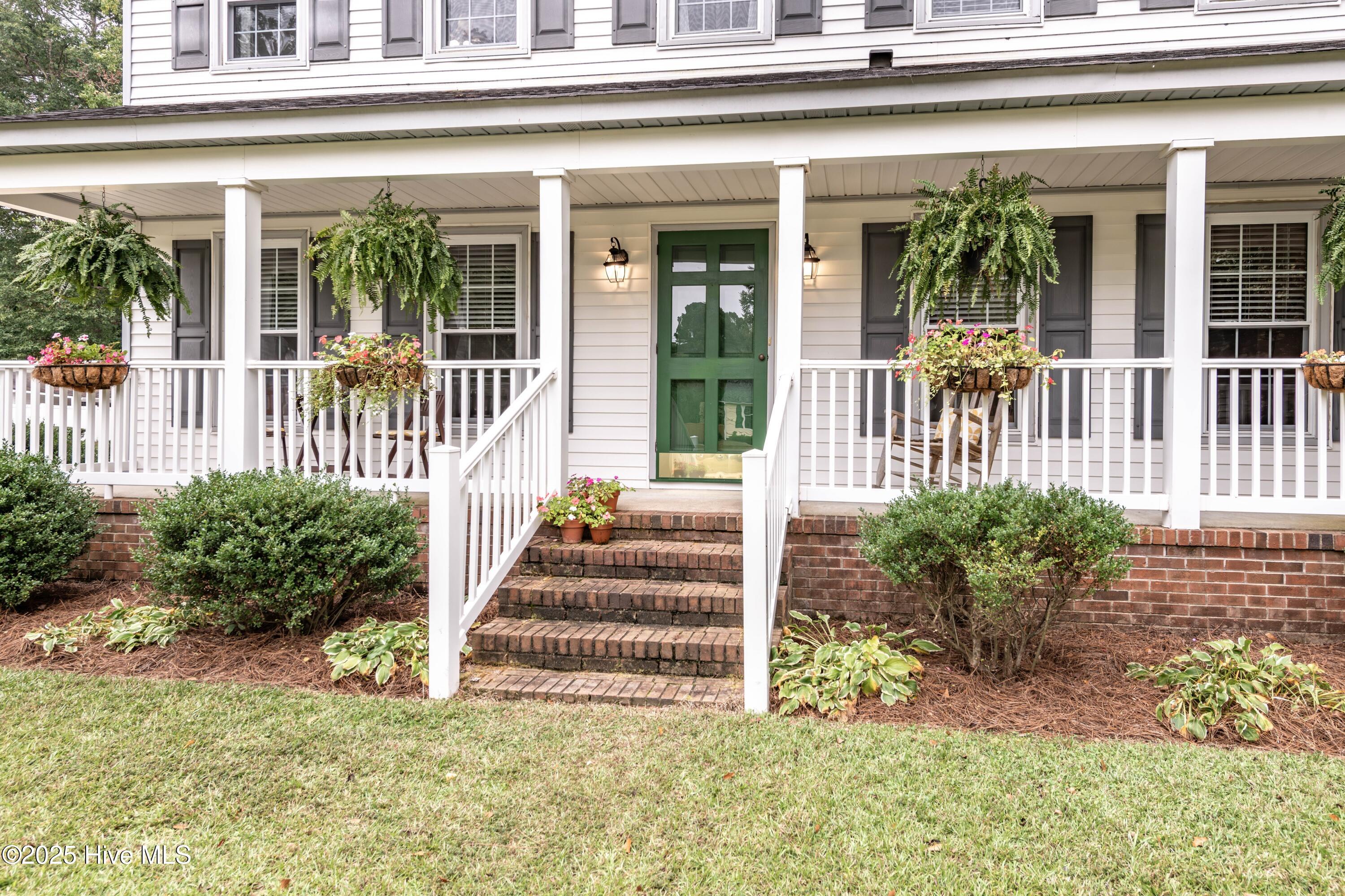 1401 Queen Anne Road Northwest Wilson, NC 27896 - Photo 2 of 38 004_DSC_2119