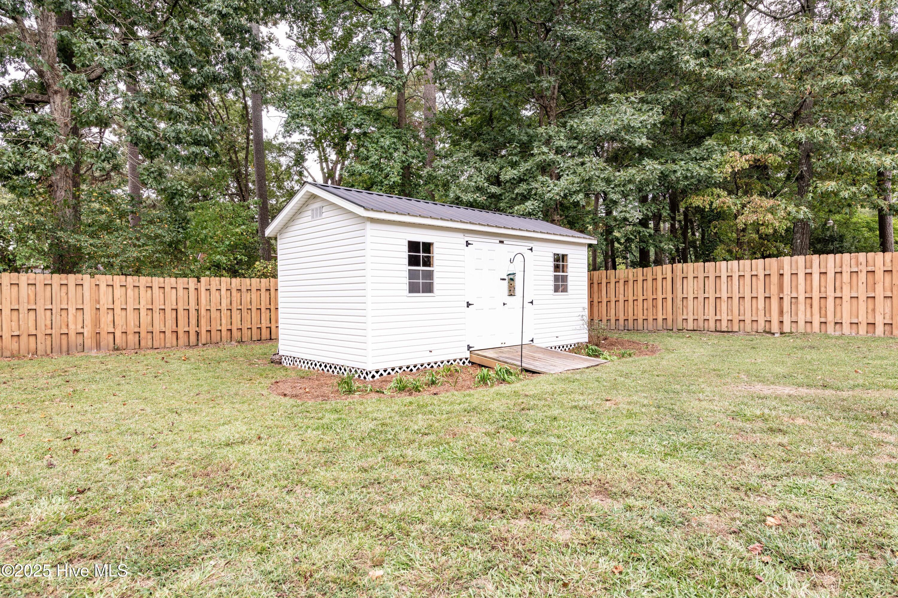 1401 Queen Anne Road Northwest Wilson, NC 27896 - Photo 32 of 38 008_DSC_2131