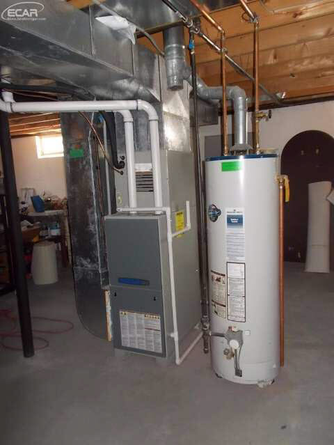 9180 Beecher Road Flushing, MI 48433 - Photo 20 of 23 20431676-19.JPG