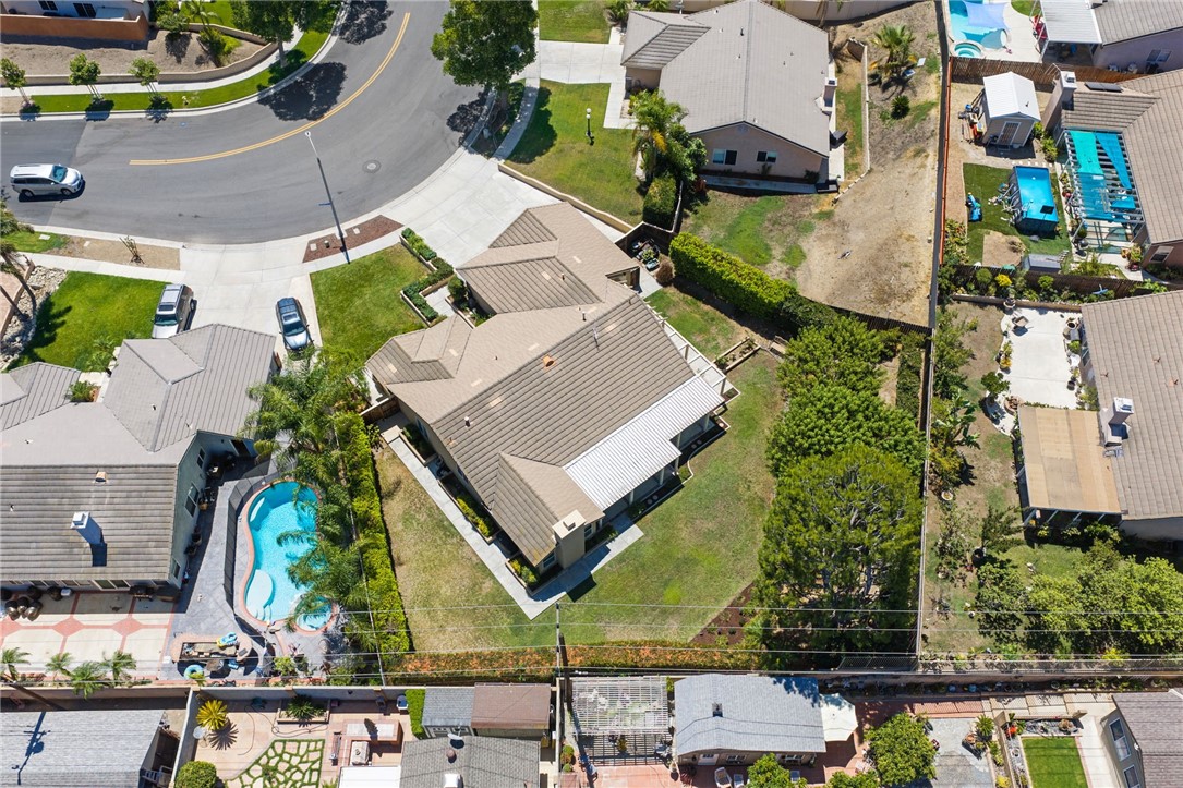 737 Beverly Road Corona, CA 92879 - Photo 25 of 45 Gallery Image 25