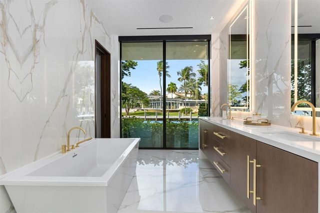 $49,995,000 | 625 San Marco Drive, Fort Lauderdale, FL 33301