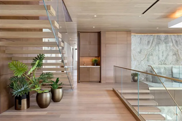 $49,995,000 | 625 San Marco Drive, Fort Lauderdale, FL 33301