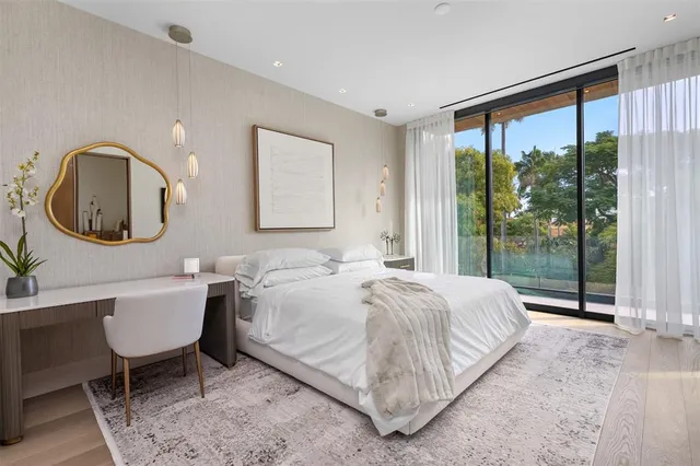 $49,995,000 | 625 San Marco Drive, Fort Lauderdale, FL 33301