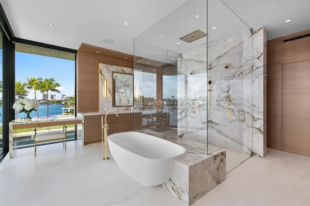 $49,995,000 | 625 San Marco Drive, Fort Lauderdale, FL 33301