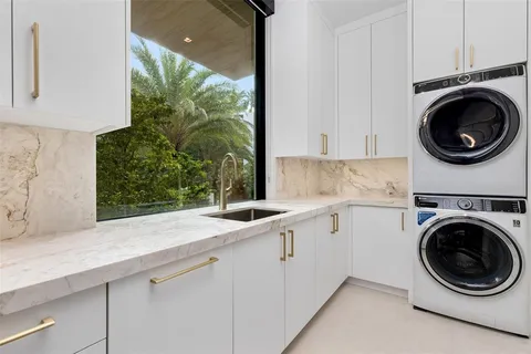 $49,995,000 | 625 San Marco Drive, Fort Lauderdale, FL 33301