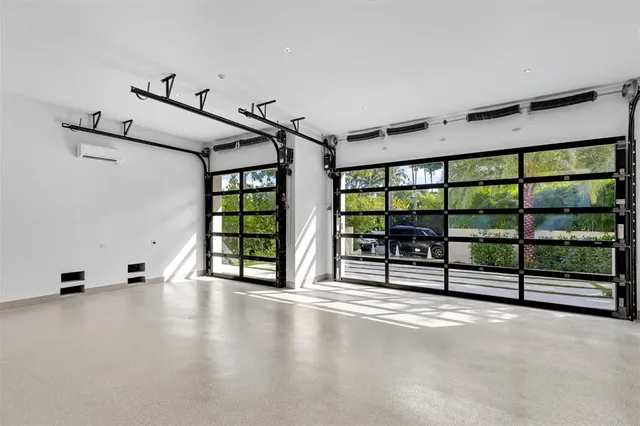 $49,995,000 | 625 San Marco Drive, Fort Lauderdale, FL 33301