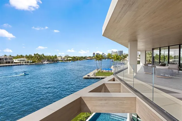 $49,995,000 | 625 San Marco Drive, Fort Lauderdale, FL 33301