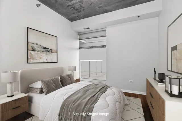 $325,000 | 1620 South Michigan Avenue, Unit 324, Chicago, IL 60616